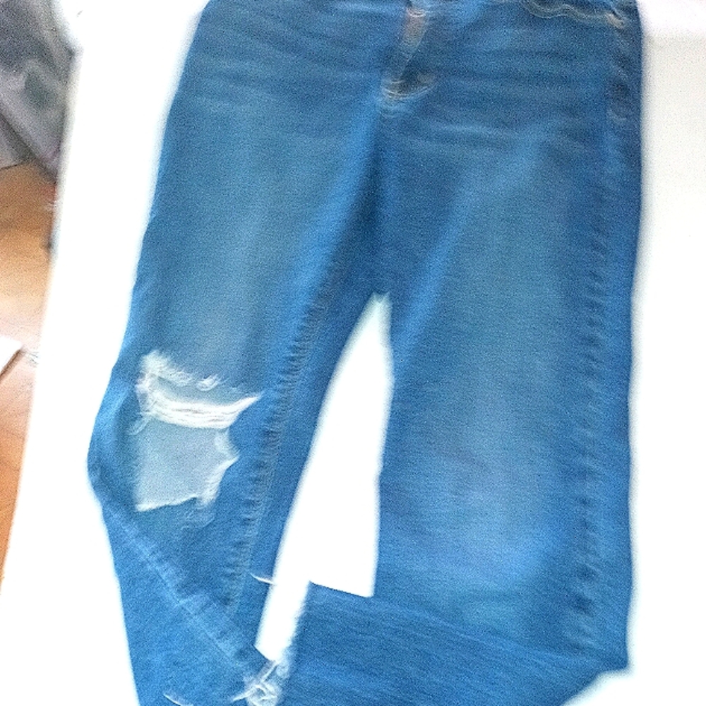 L.T.J.  Letter to Juliet Siena hi rise crop raw edge jeans